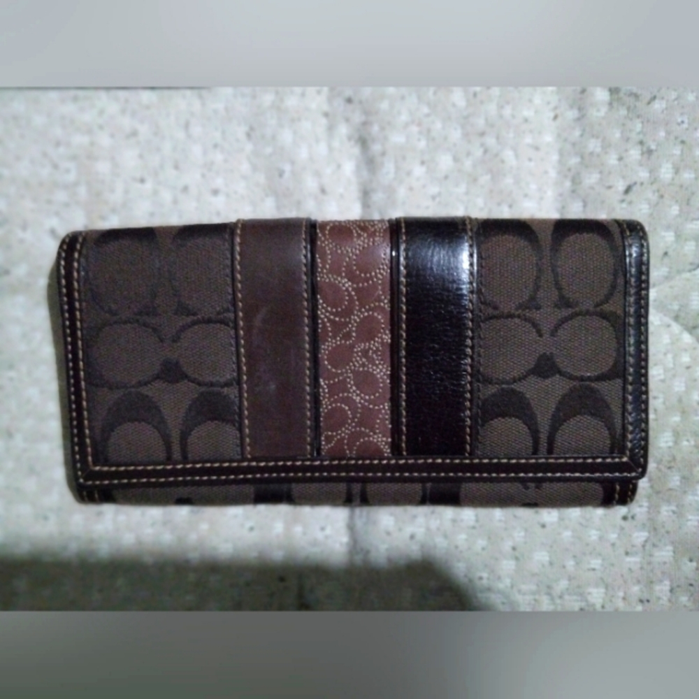 Coach wallet